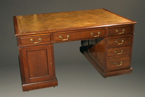 Early 20th century English partner’s desk A5253A1