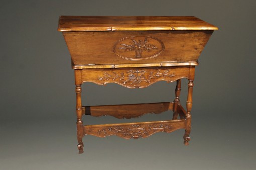 19th century Petrin A5594A 19th century Petrin A5594A