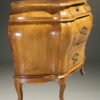 Bombe Commode A5599B