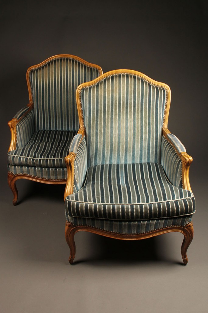 A5604A-pair-french-armchair-chair-louis xv-upholstered A5604A-pair-french-armchair-chair-louis xv-upholstered
