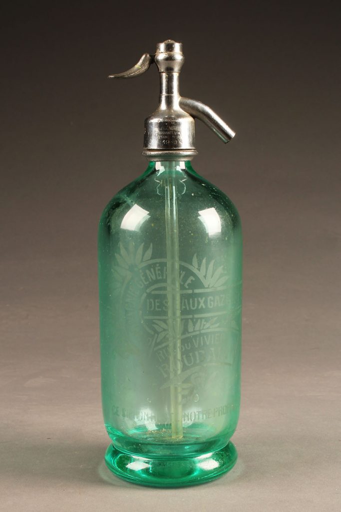 A5624A-antique-seltzer-bottle A5624A-antique-seltzer-bottle