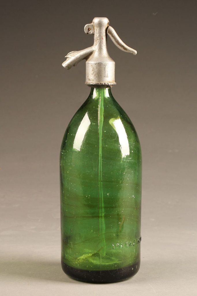 A5629A-antique-seltzer-bottle A5629A-antique-seltzer-bottle