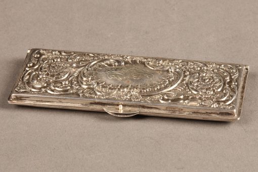 A5662A-antique-stamp-case-repoussé-rococco-silver A5662A-antique-stamp-case-repoussé-rococco-silver